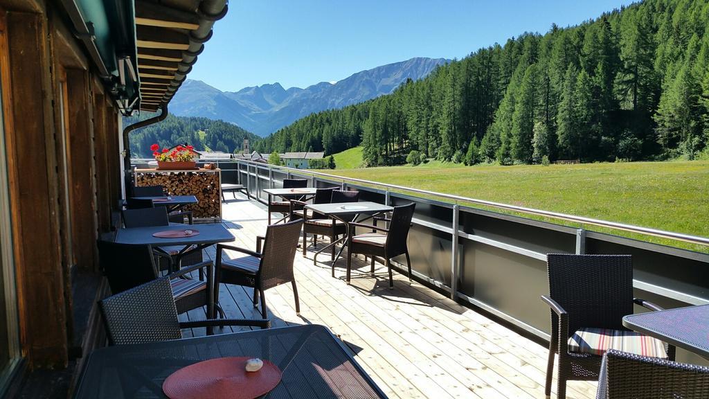 Hotel Al Rom Tschierv Kültér fotó
