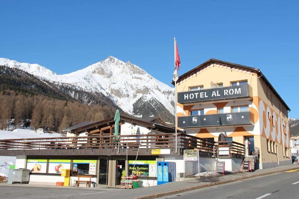 Hotel Al Rom Tschierv Kültér fotó